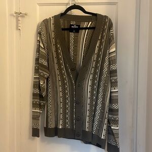 Men’s patterned sweater with buttons. Never worn!